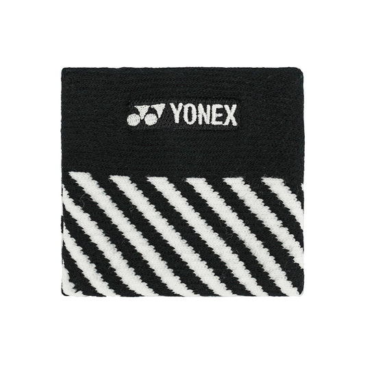 BLACK/ WHITE