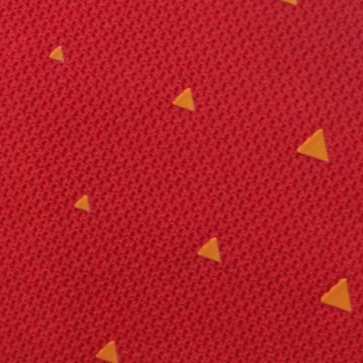 TRUE RED