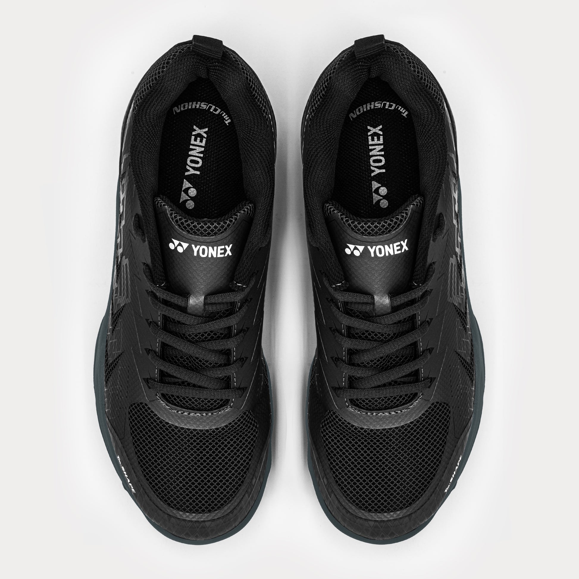 BLACK/WHITE