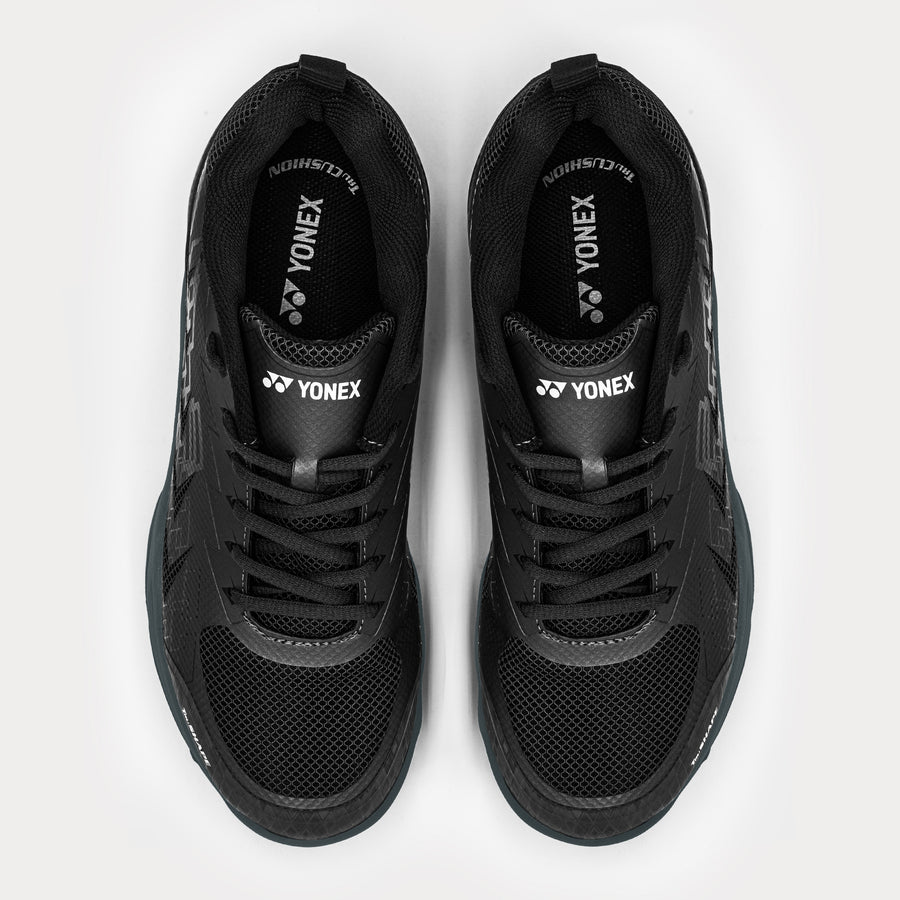BLACK/WHITE