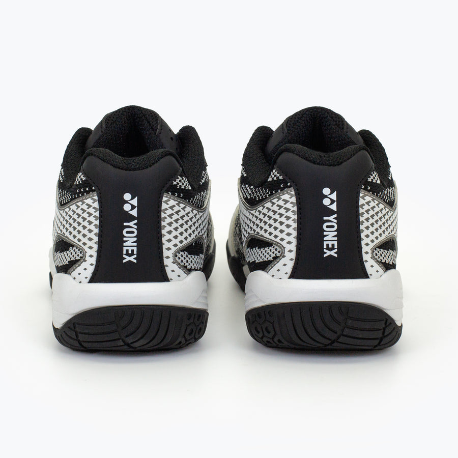 WHITE / BLACK